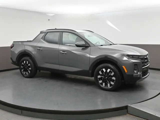 Used 2025 Hyundai Santa Cruz Just Arrived & Fully Certified
