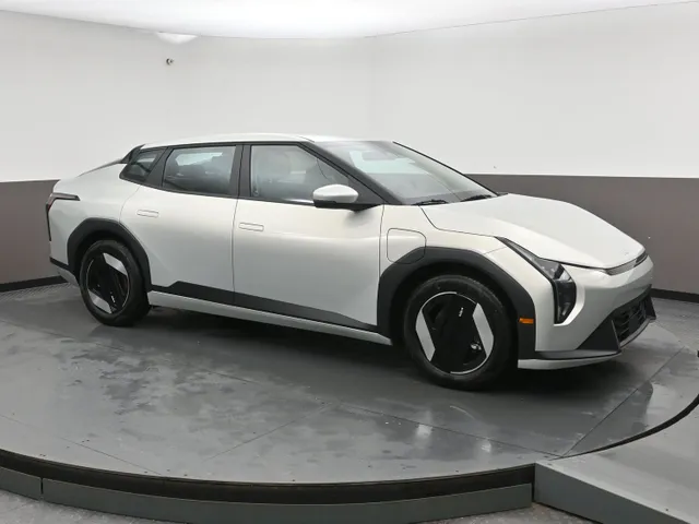 New 2026 Kia EV4 Light (FWD *Ltd Avail*)