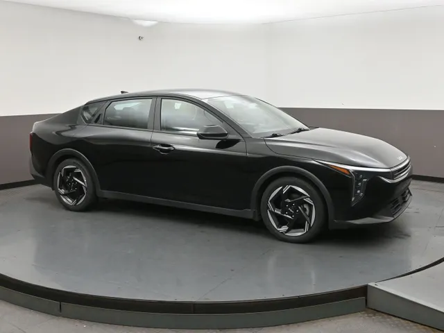 Used 2025 Kia K4 EX