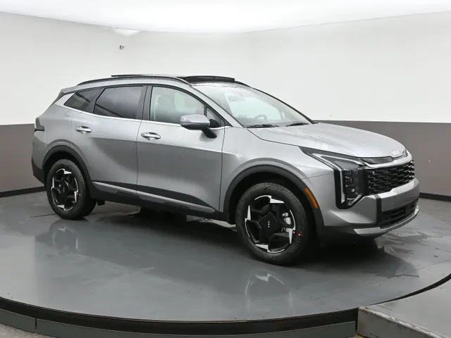New 2026 Kia Sportage EX