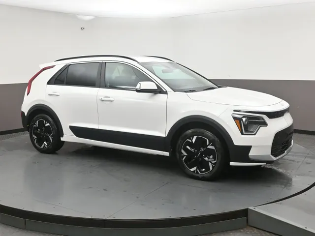 New 2026 Kia Niro EV Wind+