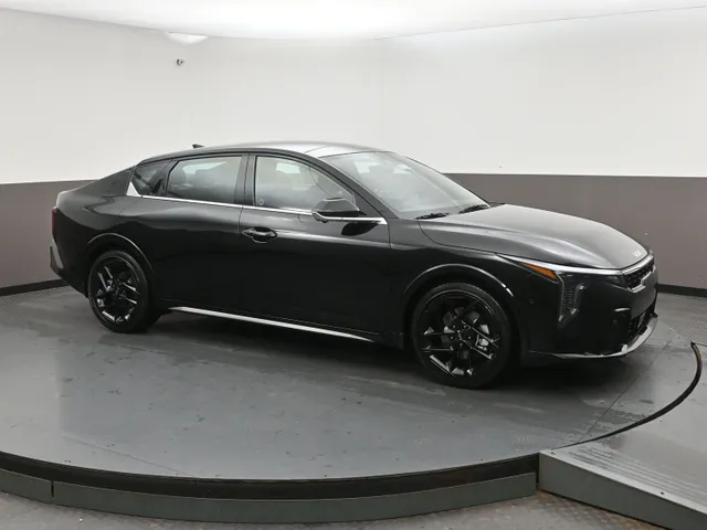 New 2026 Kia K4 GT-Line Turbo Limited (FWD w/Red Interior)