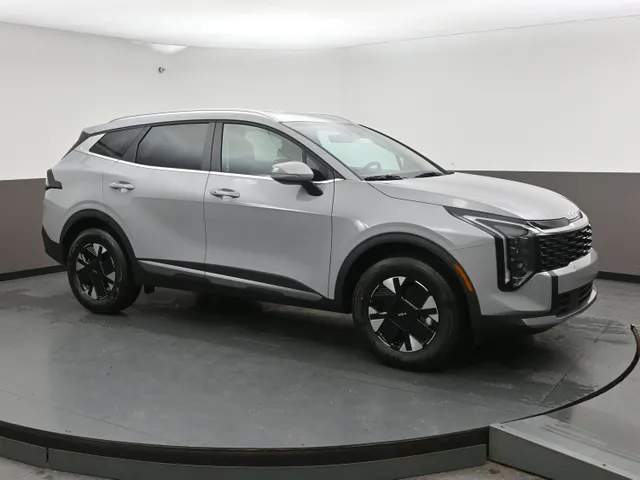 New 2026 Kia Sportage Hybrid EX