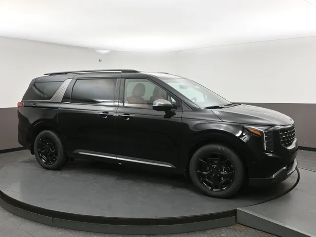 New 2026 Kia Carnival Hybrid SX+