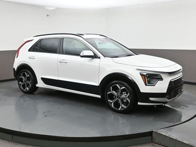 New 2026 Kia Niro SX (FWD)