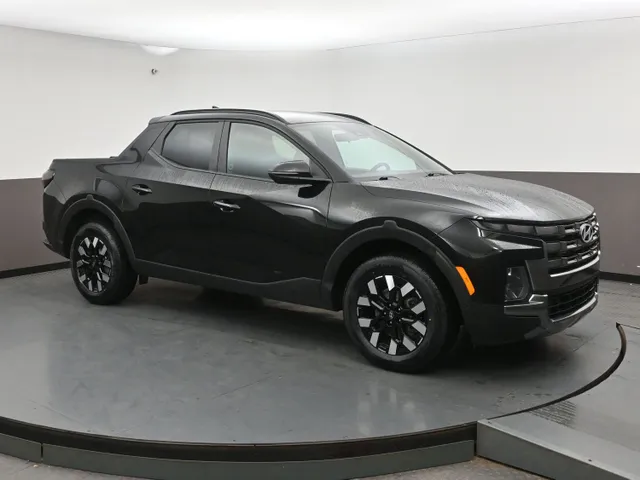 Used 2025 Hyundai Santa Cruz Just Arrived & Fully Certified