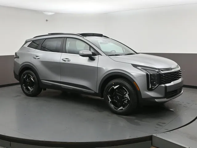 New 2026 Kia Sportage EX