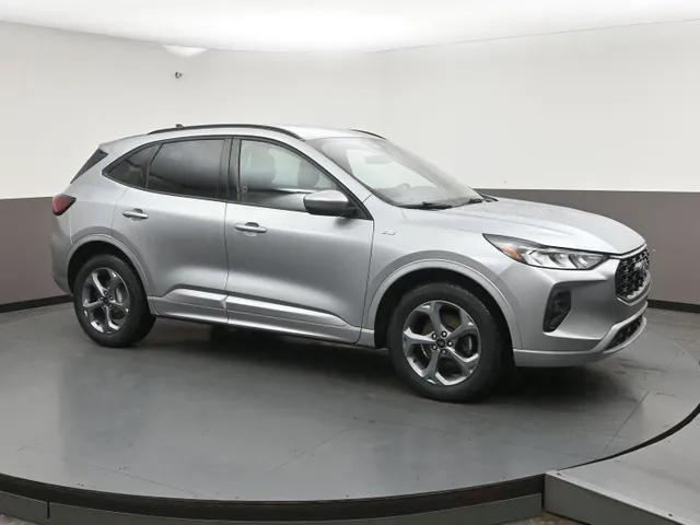 Used 2023 Ford Escape St- Line Select Awd