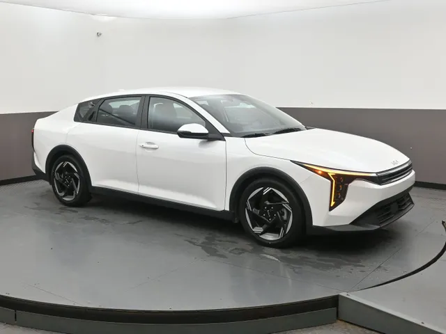 Used 2025 Kia K4 Just Arrived & Fully Certified + ***CPO Rates Available***